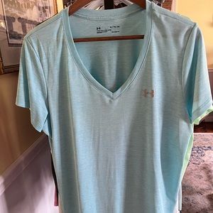 Under Armor Running Activewear Shirt Size XL